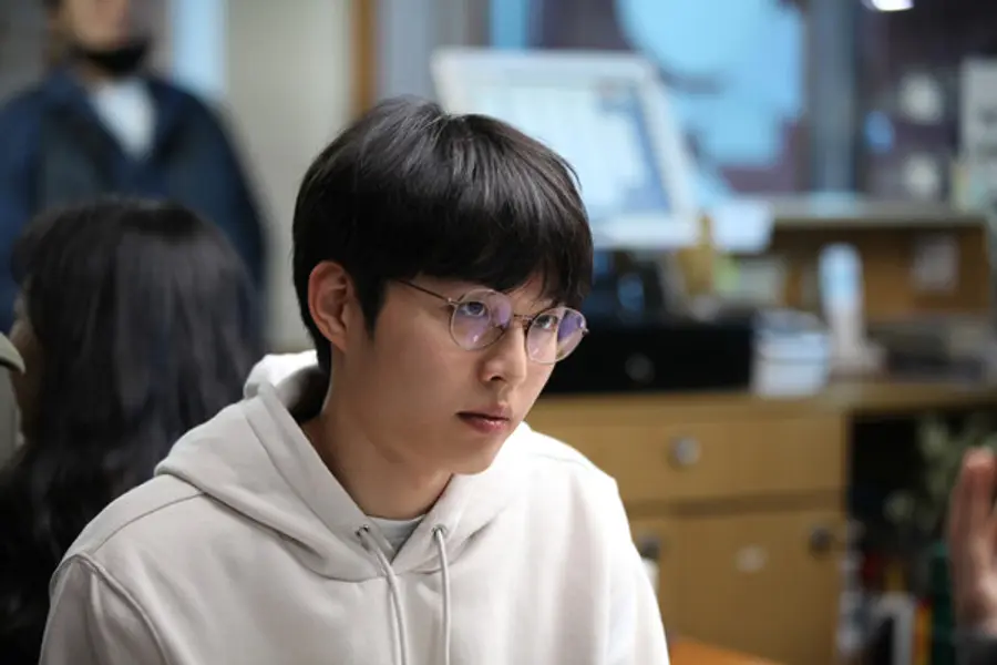 〈한국이 싫어서〉 지명(김우겸)