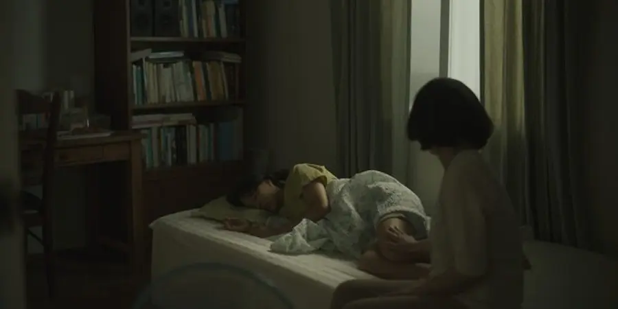 〈딸에 대하여〉(2024)