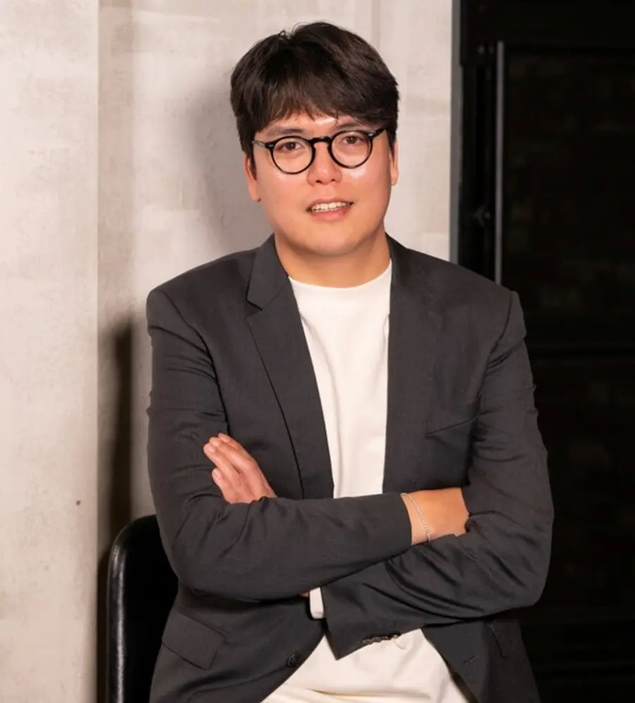 〈언니 유정〉으로 장편 데뷔한 정해일 감독(사진=찬란)