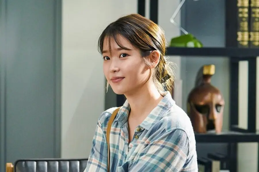 영화 〈드림〉 중 아이유