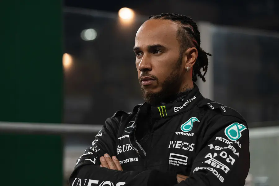 〈F1 더 무비〉