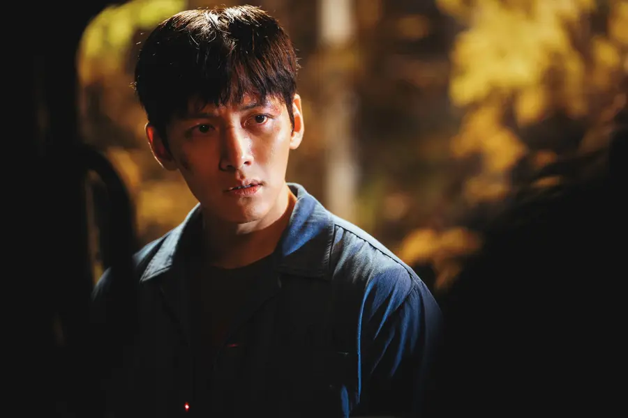 Ji Chang-wook in 〈The Manipulated〉 [Provided by Disney+]