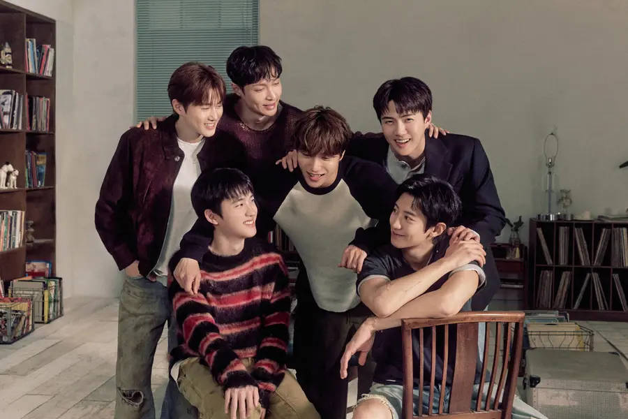 엑소(EXO)