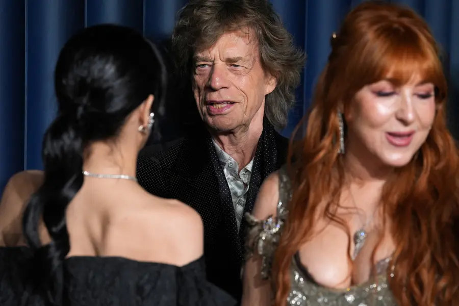 Mick Jagger of English band The Rolling Stones attends The Fashion Awards 2025, an annual event raising money for the British Fashion Council Foundation, at the Royal Albert Hall, in London, Britain December 1, 2025. REUTERS/Maja Smiejkowska
