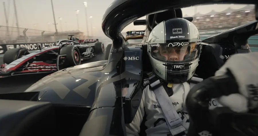 〈F1 더 무비〉
