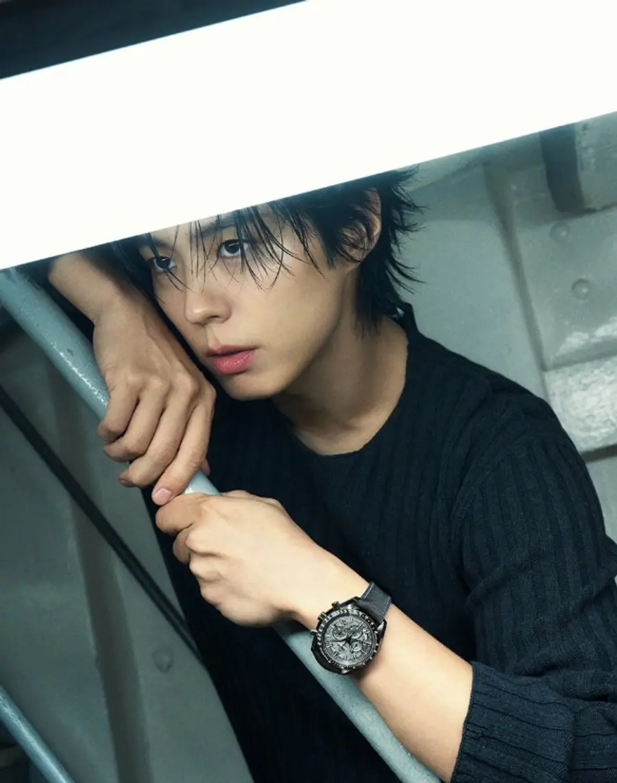 GQ KOREA JANUARY DIGITAL COVER WITH PARK BO GUM [SNS 캡쳐]