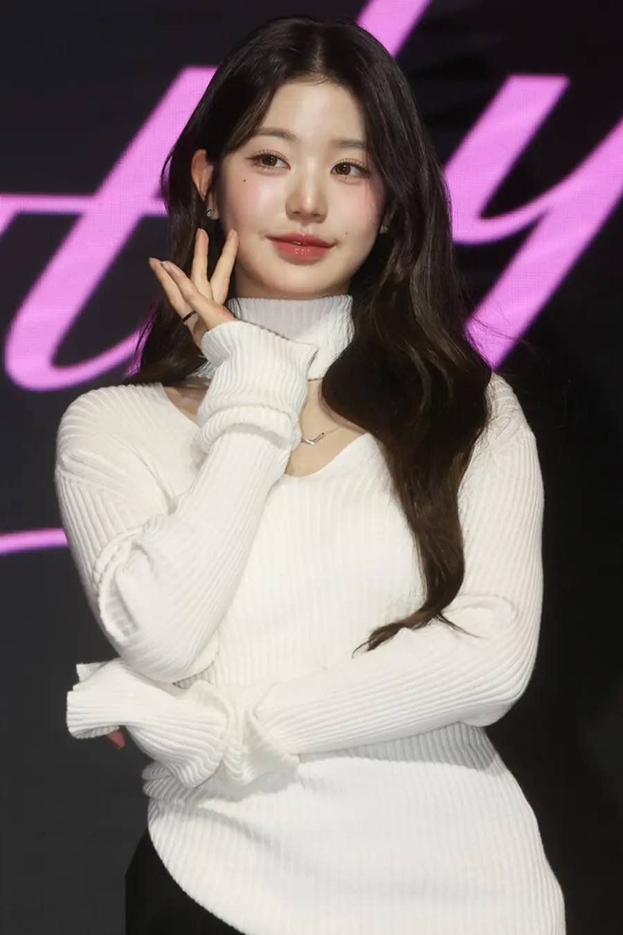 아이브 '아이브 엠파시' 앨범 발매기념 기자간담회 (연합뉴스 제공)