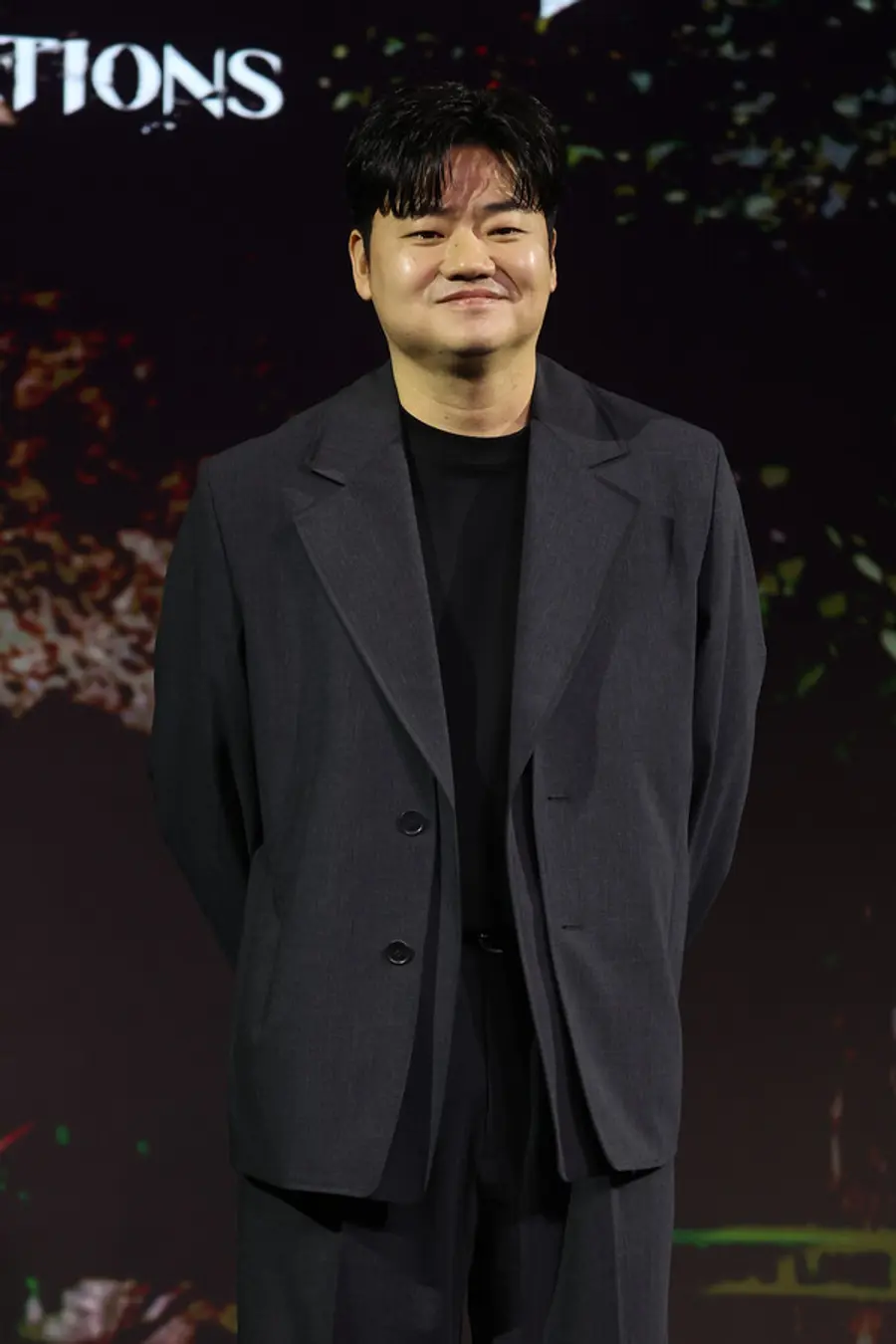 (서울=연합뉴스) 류효림 기자 = 배우 신민재가 18일 서울 마포구 호텔나루 서울에서 열린 넷플릭스 〈계시록〉 제작보고회에서 포즈를 취하고 있다.