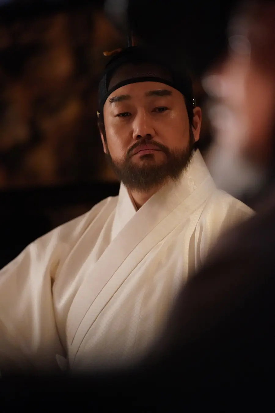 〈The King's Warden〉