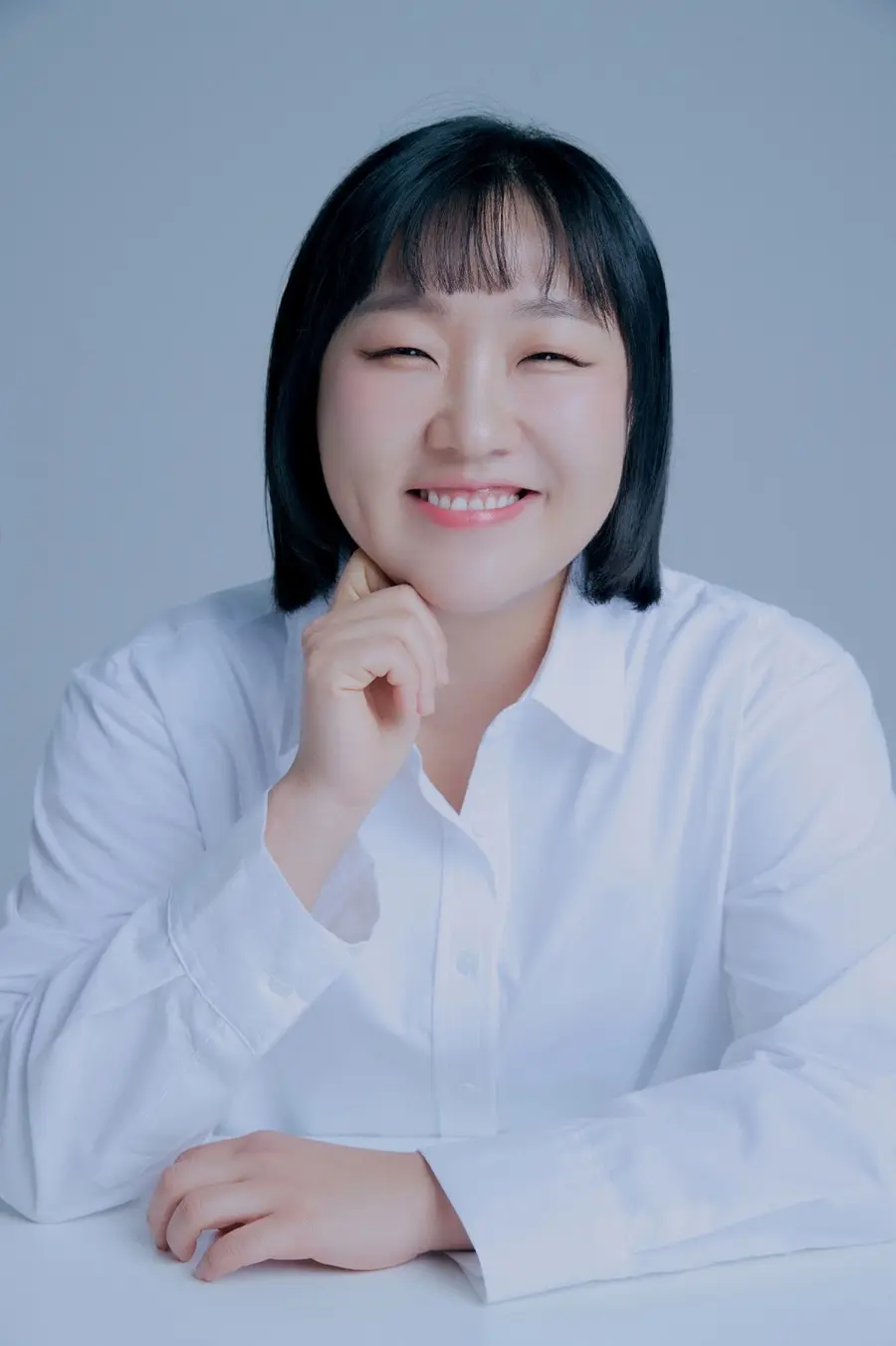 イ・スジ公式プロフィール(写真提供=CPエンターテインメント)