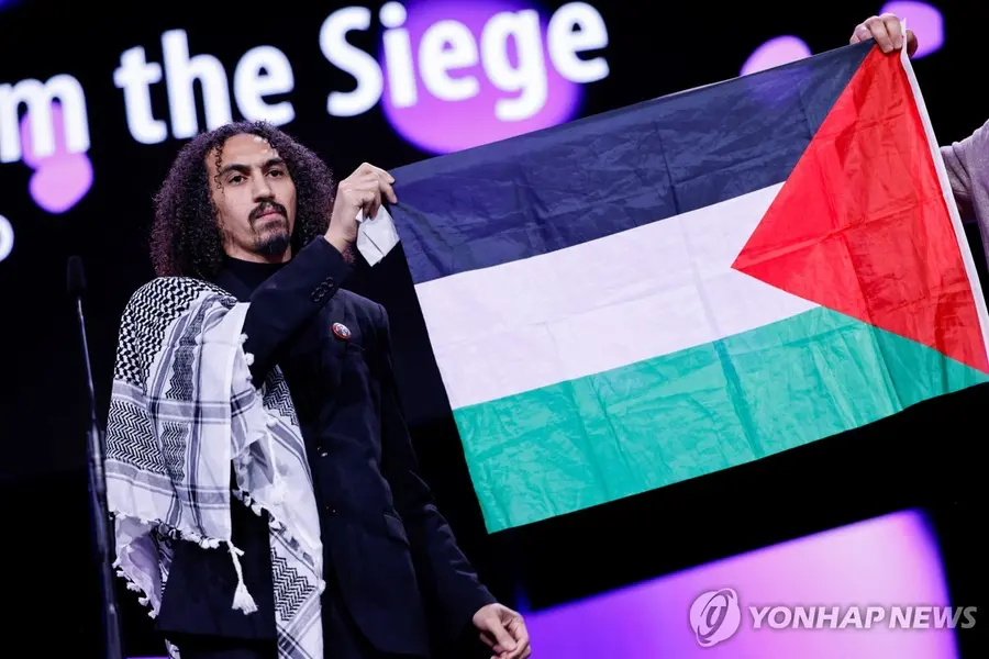 GWFF 최우수 신인상 압둘라 알카티브 감독 [AP 연합뉴스 자료사진]