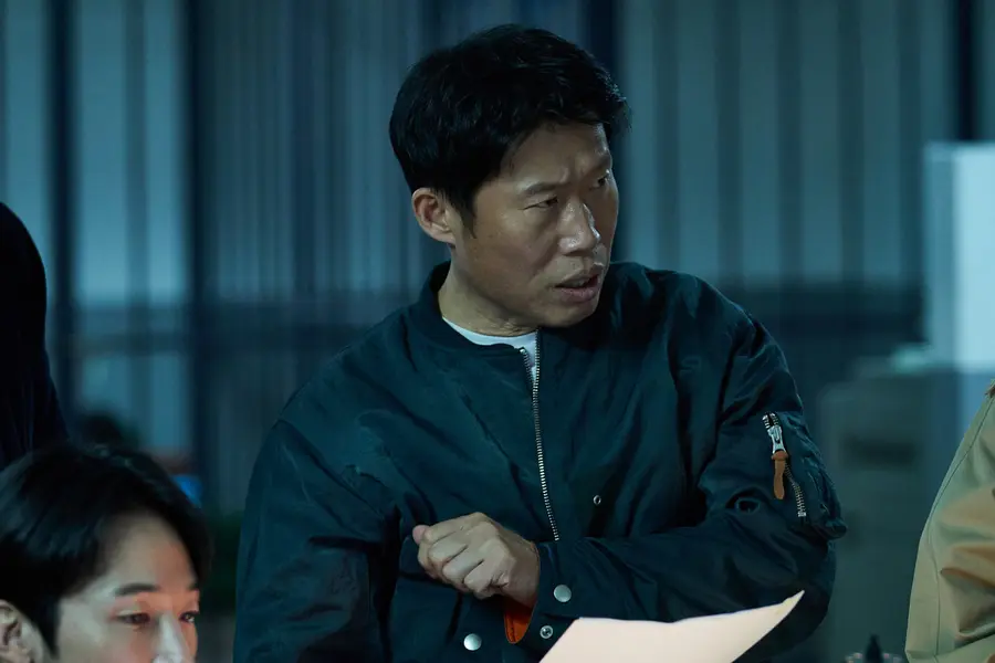 〈공조2: 인터내셔날〉