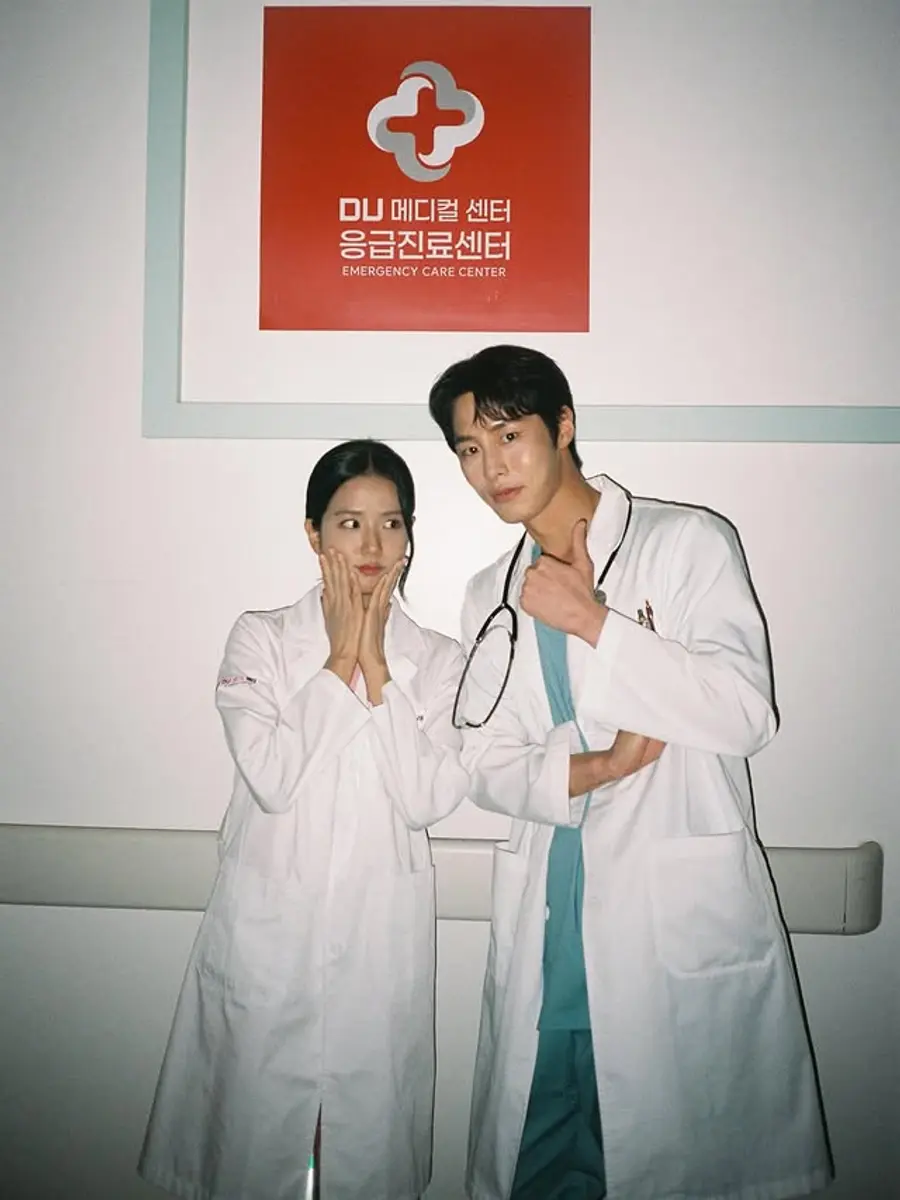 Photo=Jisoo Instagram