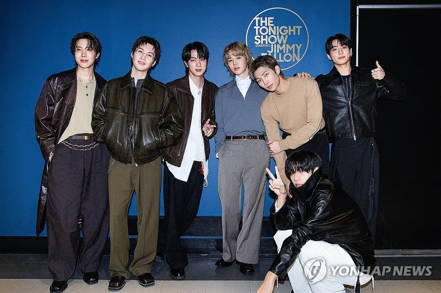 BTS（防彈少年團）於 26、27 日兩天期間，出演美國 NBC《The Tonight Show Starring Jimmy Fallon》脫口秀。這是繼正規 5 輯『Arirang』（ARIRANG）發行後的首次正式脫口秀。2026.3.29 [BigHit Music 提供。禁止轉售及作為資料庫（DB）使用]