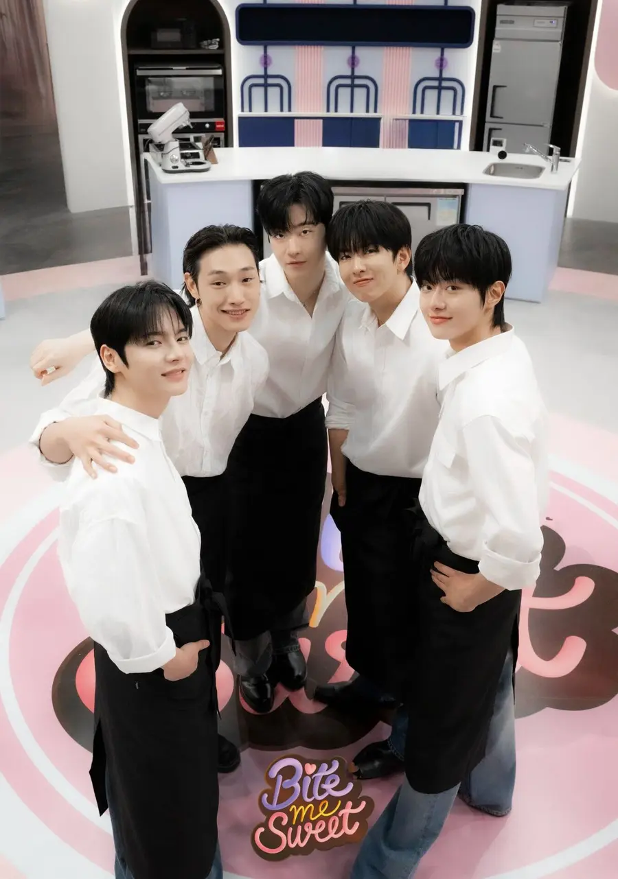 Lee Se-on, Bae Min-gi, Cha Joo-wan, Lim Seong-gyun, Seong Seung-ha (from the left, photo courtesy of Studio C.R.)