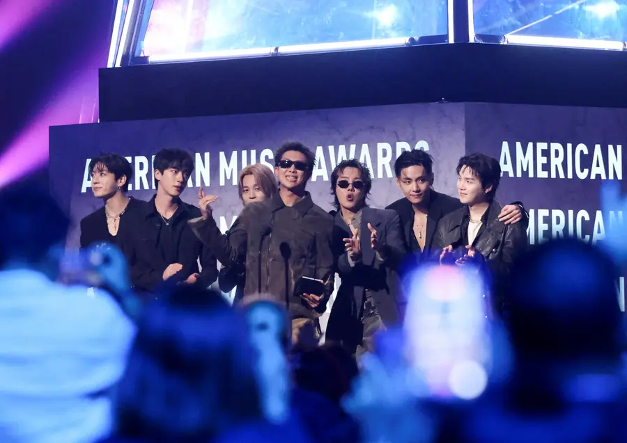 出席『美國音樂大獎』（AMA）的 BTS [路透=韓聯社]