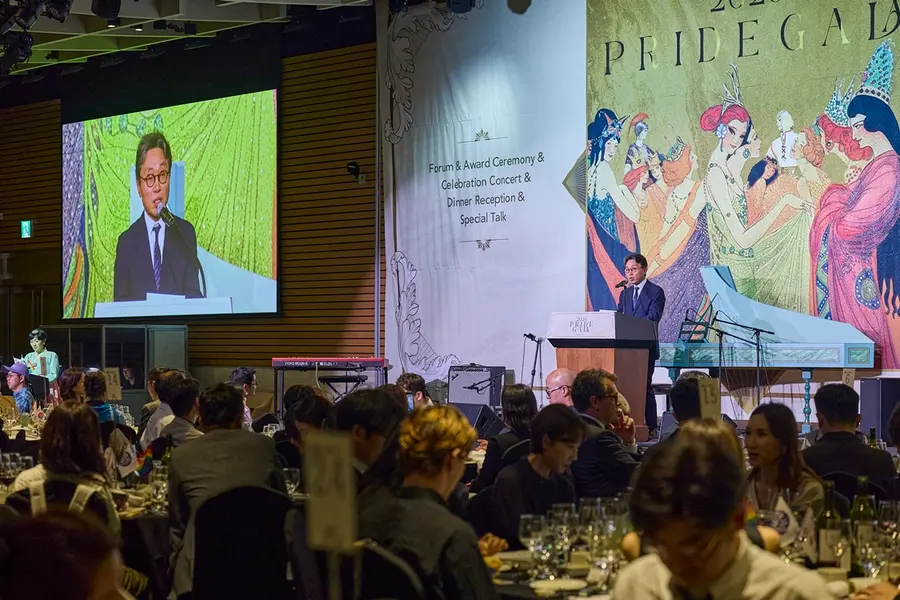 Presidente de la Asociación Coreana contra el Sida, Son Jang-wook