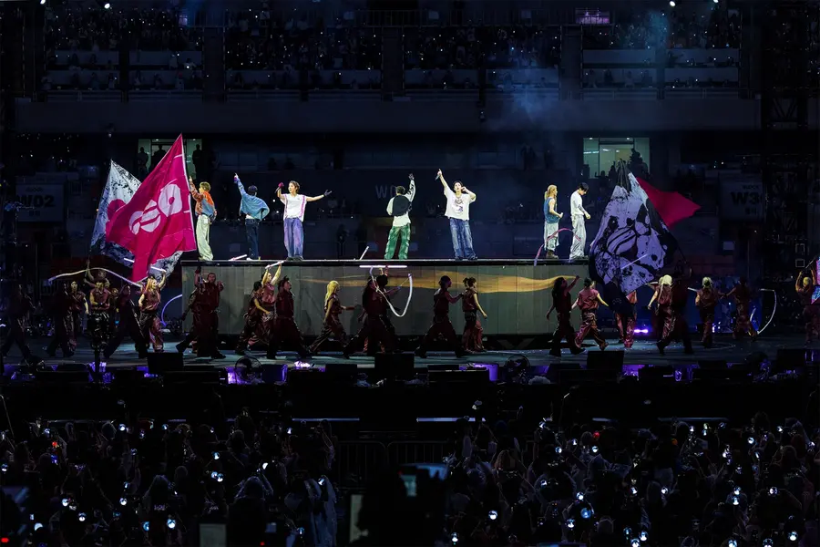 El grupo BTS en el concierto 'Arirang' de la gira mundial en Busan [提供: BigHit Music. Prohibida la reventa y la base de datos]