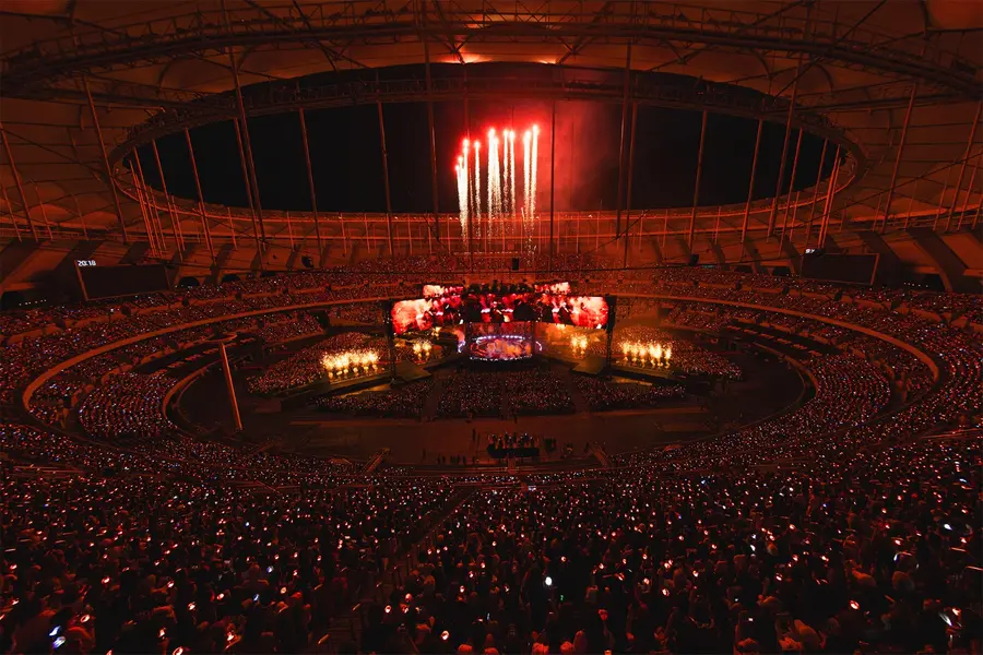 El grupo BTS en el concierto 'Arirang' de la gira mundial en Busan [提供: BigHit Music. Prohibida la reventa y la base de datos]