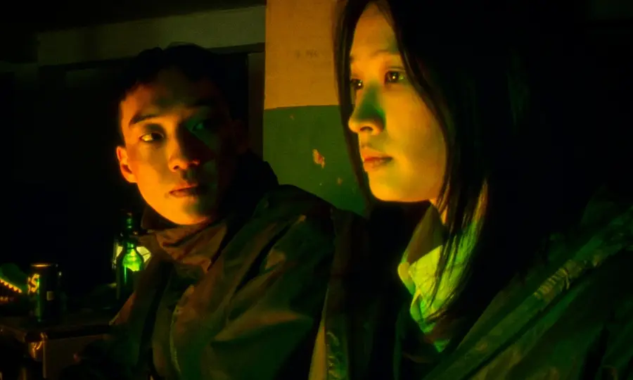 電影《充充充》中的場景 [取自 Yeitnarine Film（엣나인필름）提供。禁止轉售及資料庫收錄]