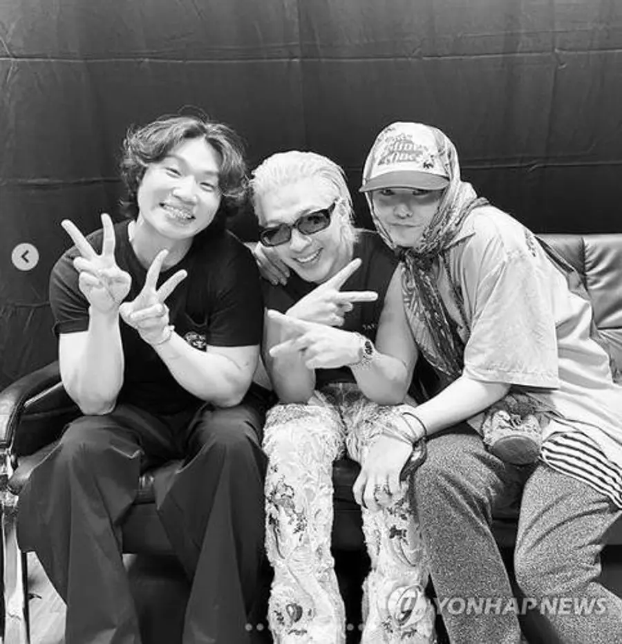 Group BigBang [Taeyang Instagram. No resale or DB permitted]