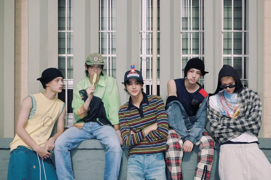 Group Cortiz [Provided by Big Hit Music. No resale or DB permitted]