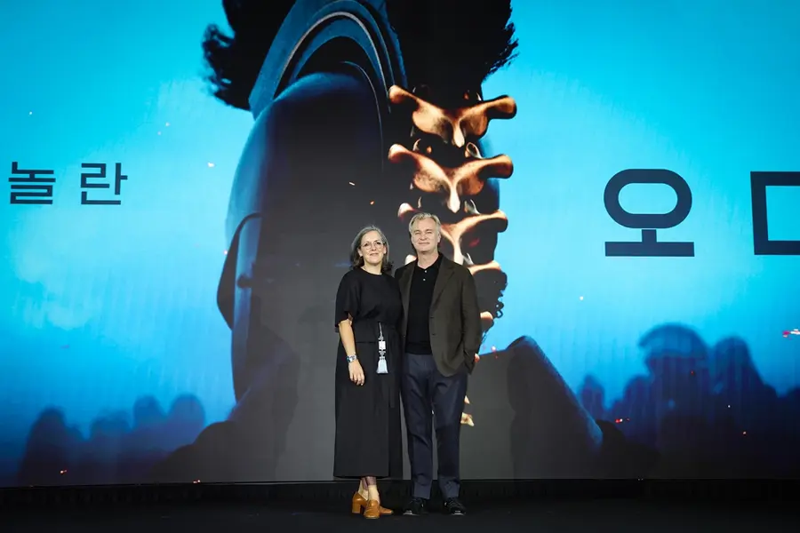 〈Odyssey〉 at the Seoul press conference: Emma Thomas (left), Christopher Nolan