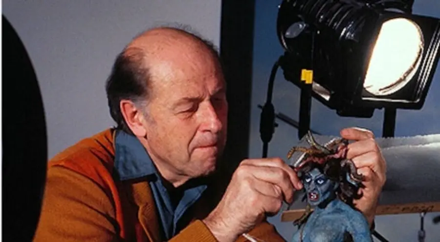 Ray Harryhausen on the set