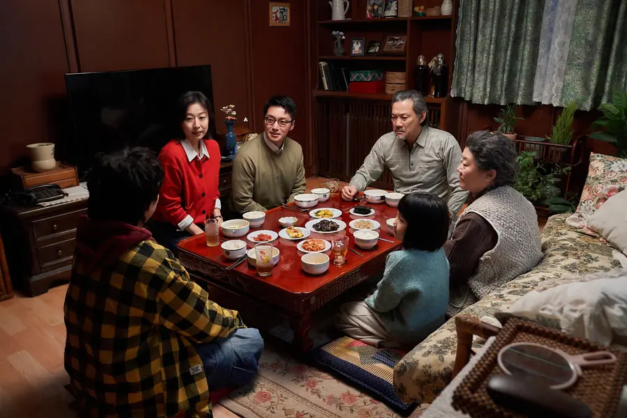 〈Father’s Home-Cooked Meal〉 still (Photo=Resin Snacks)