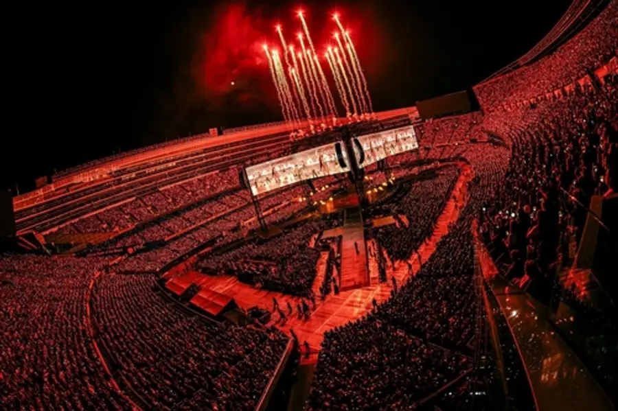 BTS biểu diễn tại Chicago trong tour lưu diễn vòng quanh thế giới “Arirang” [BigHit Music cung cấp. Cấm bán lại và sử dụng cho cơ sở dữ liệu]