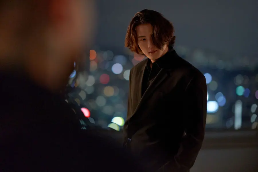 The film 'Revival Man: The Red' [Courtesy of Lotte Entertainment and Yong Film. No resale or database use]