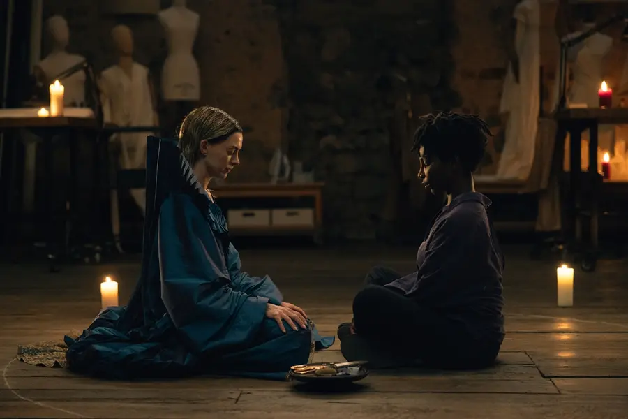〈Mother Mary〉