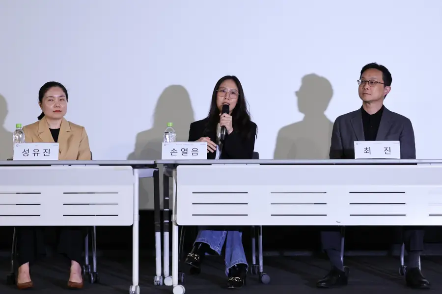 'Going Home Project: Ravel & Shostakovich in Cinema' screening and press conference Director Sung Yoo-jin, pianist Yeol Eum Son and tonmeister Choi Jin (from left)