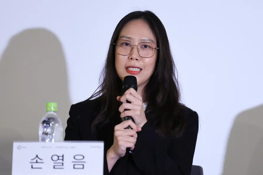'Going Home Project: Ravel & Shostakovich in Cinema' screening and press conference Pianist Yeol Eum Son