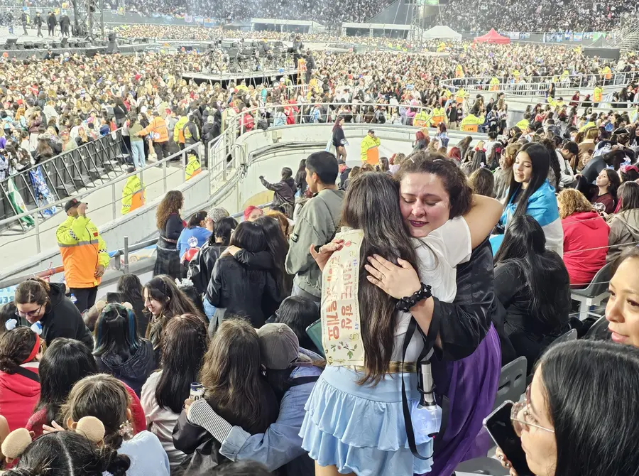 BTS’s final ARIRANG Tour concert in Argentina—ARMY (BTS fans) [Yonhap News file photo]