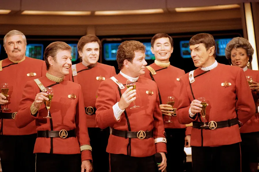 Walter Koenig (second from left, back row) in the 1988 film ‘Star Trek’\n[AP/Yonhap file photo. No resale or database use]
